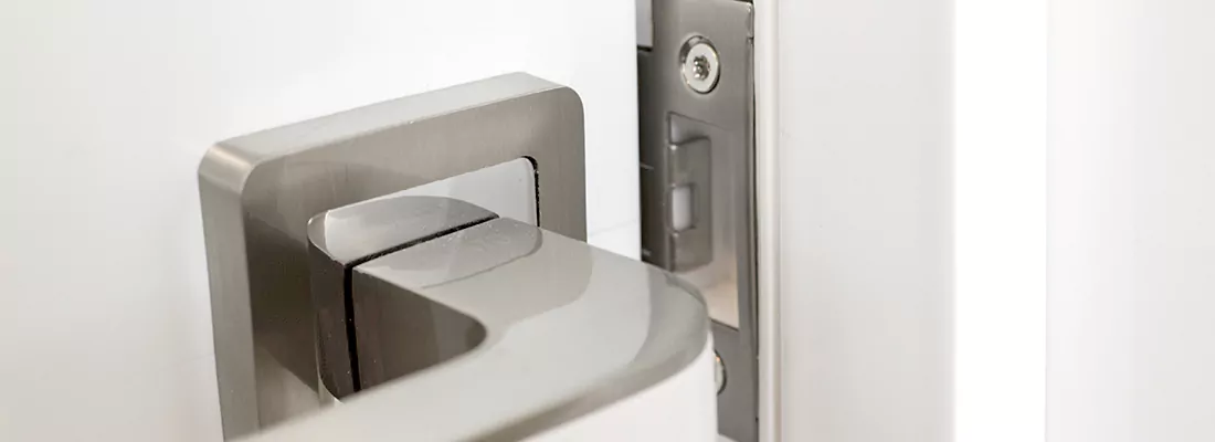 Seamless Integration of Magnetic Locks with Access Control Systems in Town 'n' Country, FL